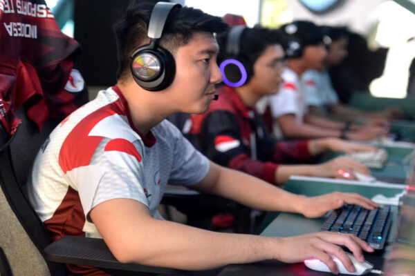 Atlet esports Indonesia di SEA Games 2025 saat bertanding.